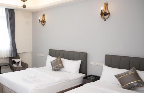 Gushan District Haus | 迎曦醉月主題民宿