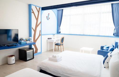 Gushan District Haus | 迎曦醉月主題民宿