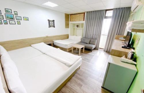 Xitun District Haus | 近 距離