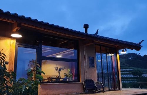 Yulong Haus | 还依比小屋