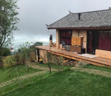 Yulong Haus | 还依比小屋