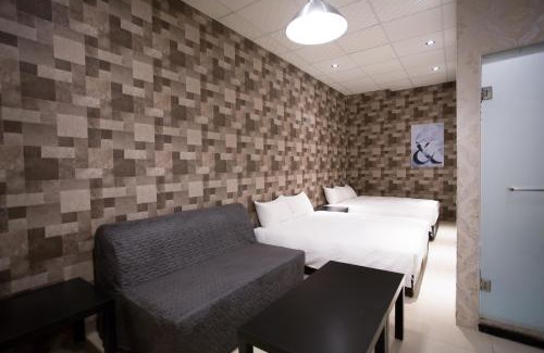 Xitun District Haus | 逢希小宿