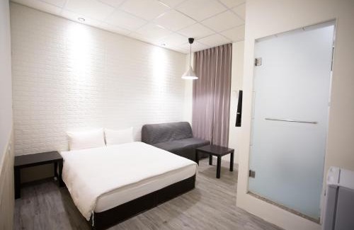 Xitun District Haus | 逢希小宿
