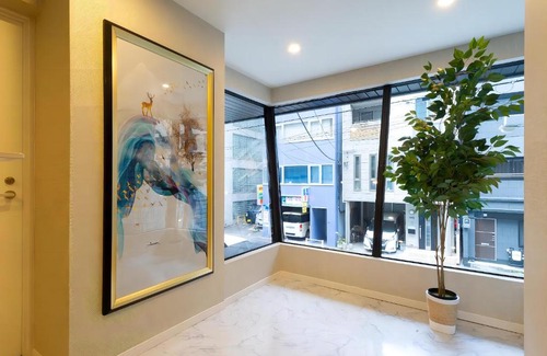 Chuo Hotel | 都心罕见东京奢华设计师Keob带榻榻米 戴森&POLA顶级配置4分钟到东京站 20分钟到迪士尼 最大3人