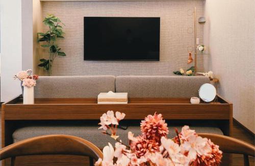 Chuo Wohnung | 都心罕见 秋叶原东京站KBoa 超级奢华双卧套房带厨房 地铁3分钟 戴森POLA顶级配置 秋叶原步行可达 东京站4分钟