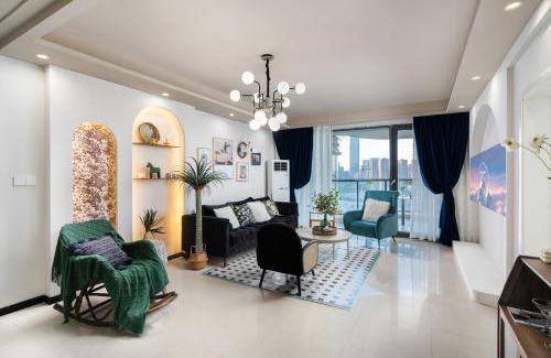 Yuzhong Wohnung | 重庆云邸-江景格调公寓