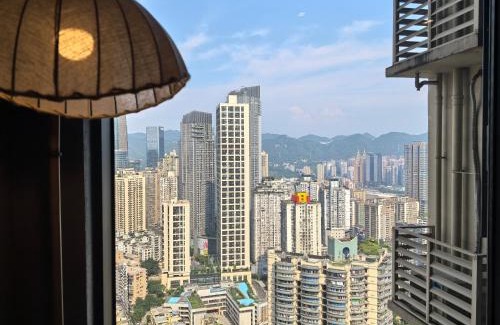 Yuzhong Wohnung | 重庆解放碑阳崽民宿高层新中式景观Youngzai Apt in Jiefangbei 5