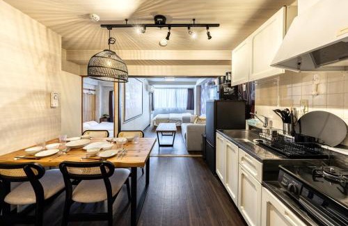 Koto Wohnung | 門前仲町の桜を臨む民泊 LINKAGE STAY Monzen Nakacho