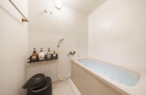 Koto Wohnung | 門前仲町の桜を臨む民泊 LINKAGE STAY Monzen Nakacho