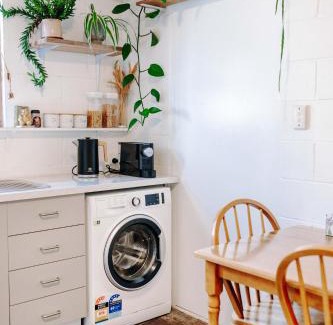 Blackmans Bay Wohnung | 阳光花园公寓 临近海滩与市中心