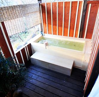 Nasu Haus | 隠れや古民家の宿 えんや 天然温泉露天風呂付きの貸別荘