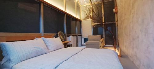 Ruifang Haus | 雜院-山山房 新北市民宿證號333號