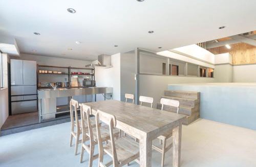 Ichinomiya Wohnung | 雨でも思いっきり楽しめる室内温水プールと室内BBQ-Casa CarpeDiem-