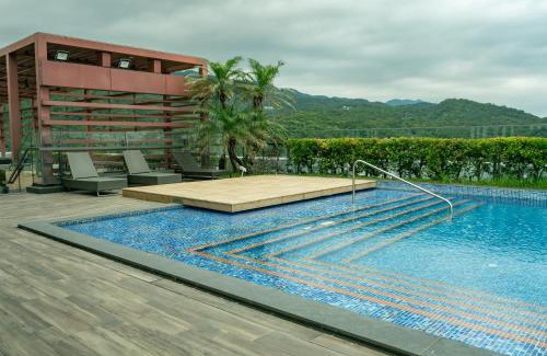 Toucheng Wohnung | 頭城 望嶼之家 海景溫泉民宿 Sea View & Hot Spring House