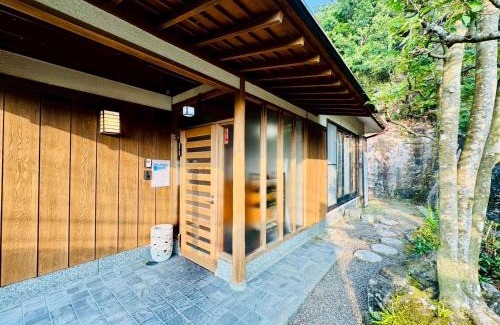 Shirahama Haus | 風光乃邸宅 ハナレ Fuukou no Teitaku HANARE