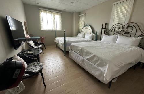 Sanxing Haus | 騎馬三星二館