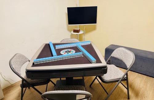 Kaohsiung City Centre Haus | 高雄好日子914包棟KTv民宿