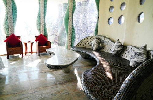 Chenggong Haus | 鳳凰城堡2F