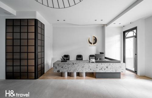 Hengchun Old Town Haus | 黑牛角旅店 Black Horn B&B