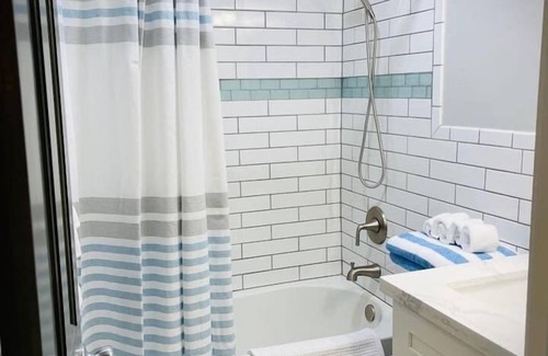 Harbordale Wohnung | 01 Beach chic apt - Ft Laud - 8 mins to beach!