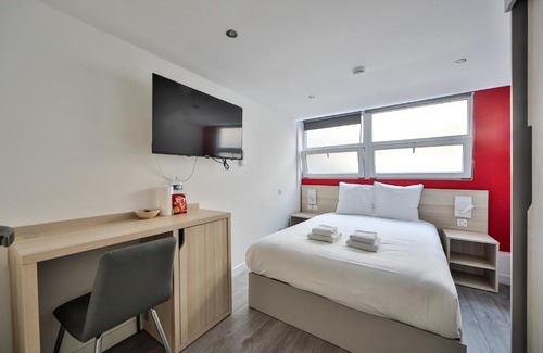 Charenton-le-Pont Wohnung | 01.Chambre double#CoLiving#Loft#HomeCinema#fitness
