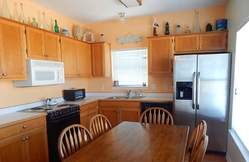 Silver Cay Haus | 039 Two Views by ACP