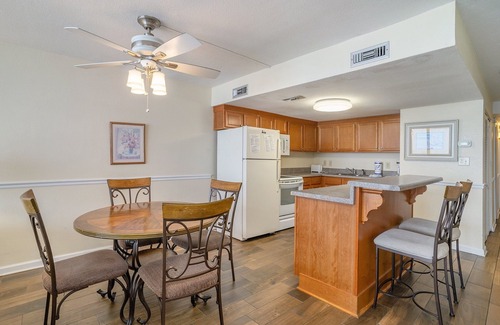 Garden City Eigentumswohnung | 0610 Waters Edge Resort 1 Bedroom Condo by RedAwning