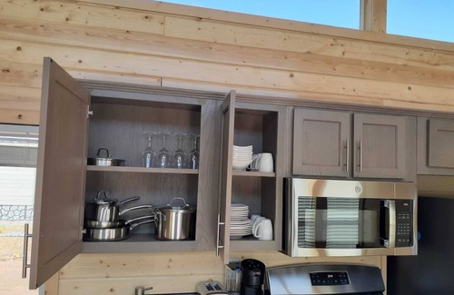 Valle Hütte | 065 Tiny Home near Grand Canyon South Rim Sleeps 8