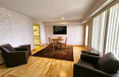 Traverse City Eigentumswohnung | ELK RAPIDS # 07 Grand Traverse Bay CONDO