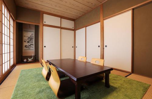 Fukui Wohnung | 1日1組限定の貸切の民泊です全館禁煙です屋外喫煙所無し間取りは2LDkです2階部分だけを貸し出してます1階は立ち入りできません