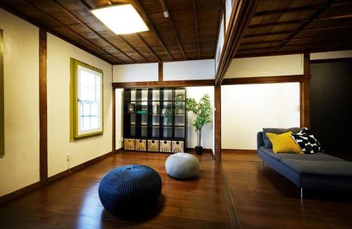 Motomachi Wohnung | 1日1組限定 北海道最古の写真館 2台無料駐車場