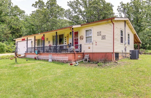 Hardy Haus | < 1/2 Mi to Lake: Secluded Gem in Cherokee Village