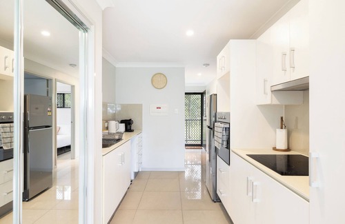 Rocklea Wohnung | 1 Bdr Apt! Aircon! Garage! GST Credits! 373B1