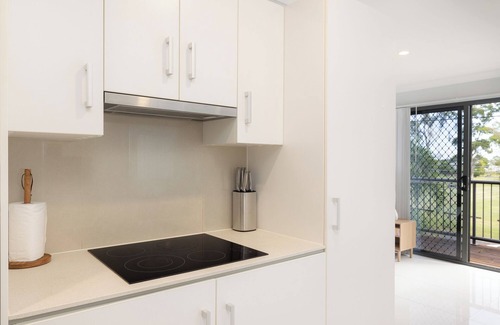 Rocklea Wohnung | 1 Bdr Apt! Aircon! Garage! GST Credits! 373B1