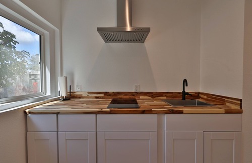 Yuba City Wohnung | 1 Bed/1 Bath Yuba's Parkview ADU