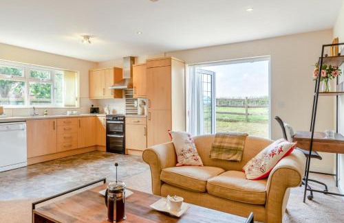 Litchborough Haus | 1 Bed in Flore oc-b32437