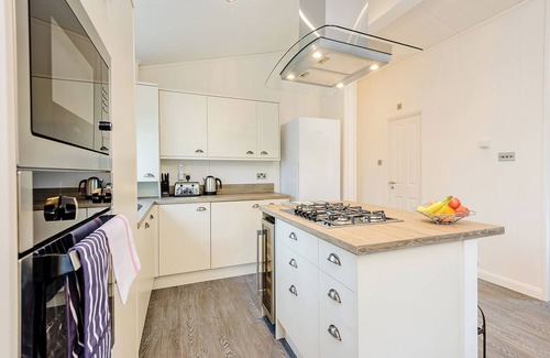 Holton Heath Skihütte | 3 Schlafzimmer Unterkunft in Holton Heath