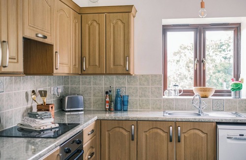 Fiddington Hütte | 1 bedroom accommodation in Kilve, near Bridgwater