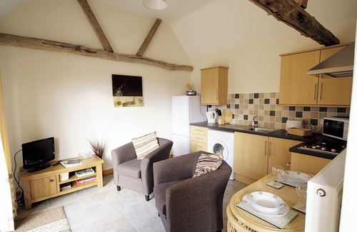 Potter Heigham Haus | 1 bedroom accommodation in Catfield