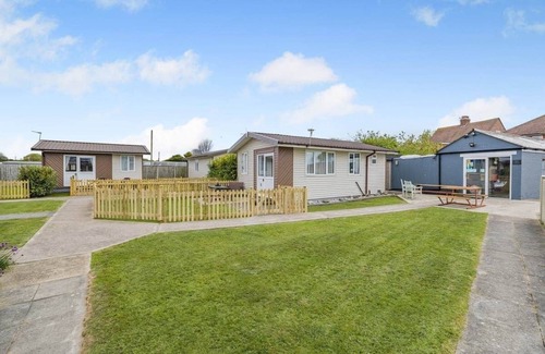 Anderby Creek Hütte | 2 Schlafzimmer Unterkunft in Anderby Creek, Mablethorpe