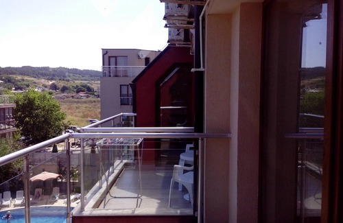 Sozopol Wohnung | 1-Zimmer-Wohnung mit Meer- / Poolblick in Strandnähe in Sozopol, Hotel Onegin