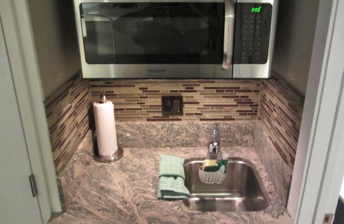 Lakeside Park Haus | 1 Bedroom Condo Style 2nt min by Heavenly Village & Gondola. Also have 1nt rates