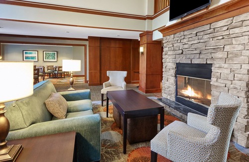 Glenview Eigentumswohnung | 1 Bedroom | Free Breakfast Buffet, Indoor Pool