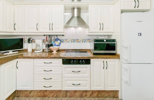 Cerro del Aguila Wohnung | Atemberaubende 1-Zimmer-Wohnung in.