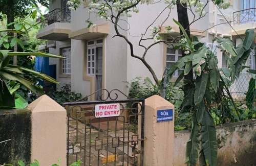 Sinquerim Wohnung | 1 Bhk Beachside Apartment- Cozy By The Sea Candolim Goa
