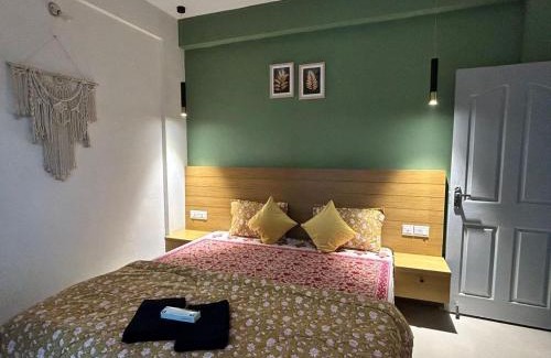 North Nada Wohnung | 1 BHK Fully Furnished - Soorya Madhavam Apartments - Flat No - C2 - Guruvayur, - 150m to North Nada - Family only