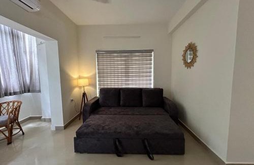 North Nada Wohnung | 1 BHK Fully Furnished - Soorya Madhavam Apartments - Flat No - C2 - Guruvayur, - 150m to North Nada - Family only