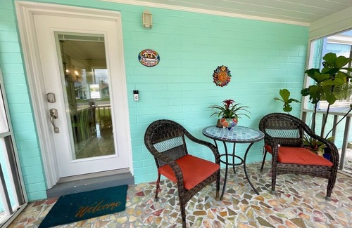 Horton Shores Haus | 🐬 BEST DEAL 🏄‍♀️NSB Schöne Beachy Private Home Lg. Hinterhof, zu Fuß zu allen 🏖