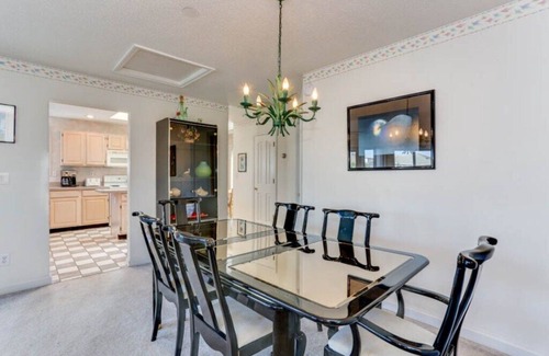 Croatan Beach Haus | 1 Block zum Strand! Delightful & geräumig! 4 BR / 3. 5BA Virginia Beach Ferienhaus