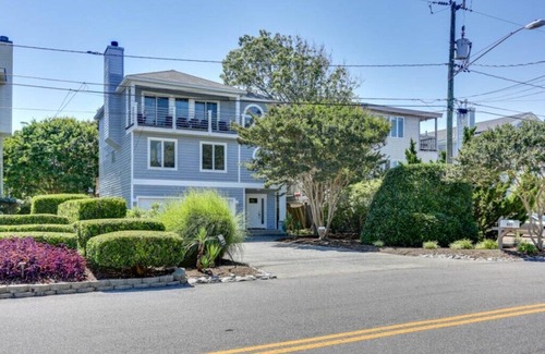 Croatan Beach Haus | 1 Block zum Strand! Delightful & geräumig! 4 BR / 3. 5BA Virginia Beach Ferienhaus